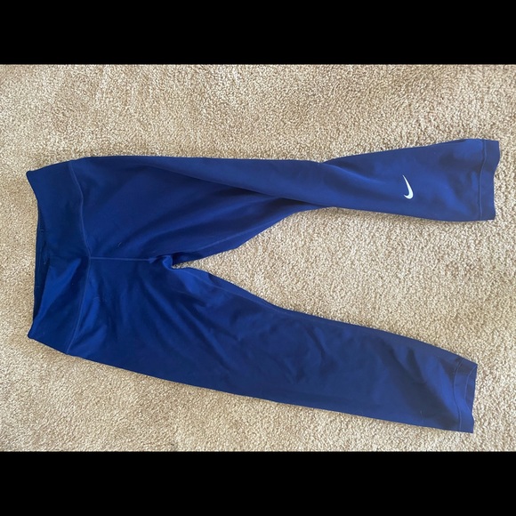 NAVY Nike Leggings - Picture 5 of 6